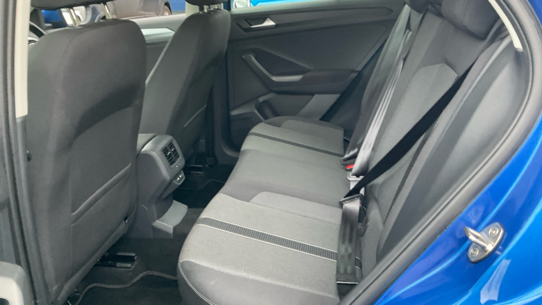 Volkswagen T-Roc 1.5 TSI Life 5dr Petrol Hatchback